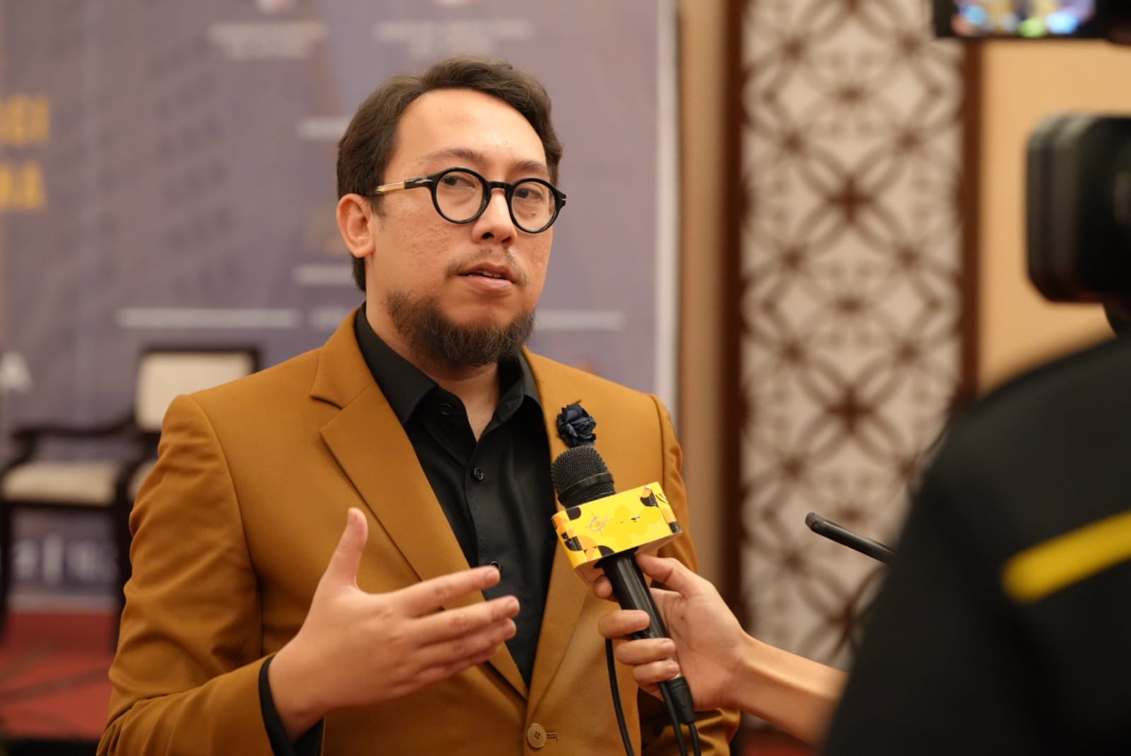 Boris Tampubolon at Hotel Aston Grogol, Okt 2022.jpg